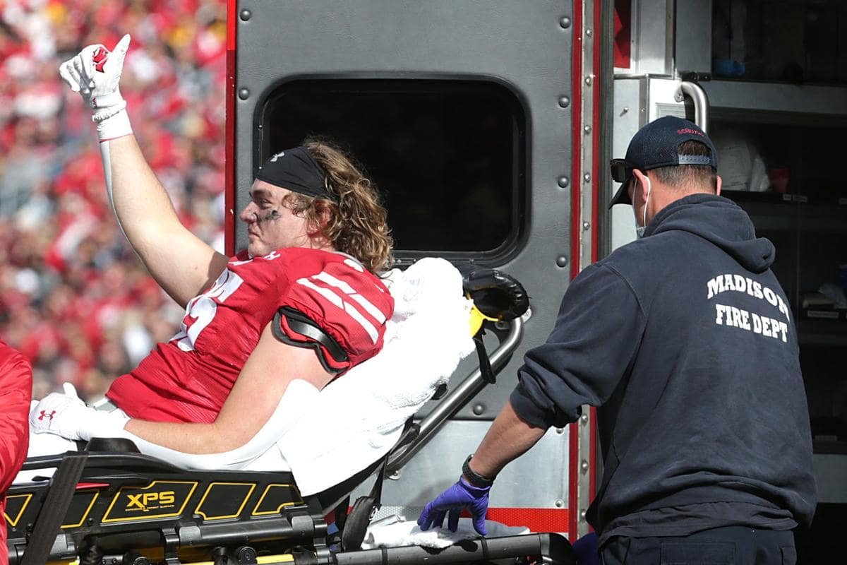 clay cundiff wisconsin injury